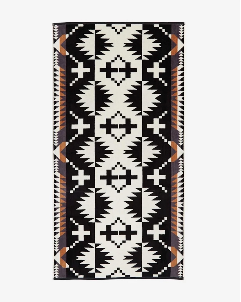 Spider Rock (Black) Towel Set - Pendleton - Image 4